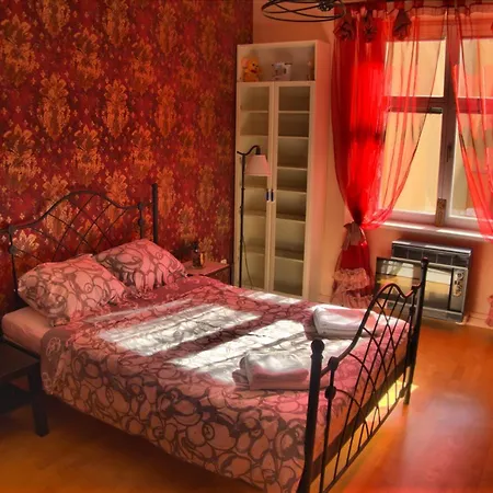 Stela's - Vysehrad Apartment